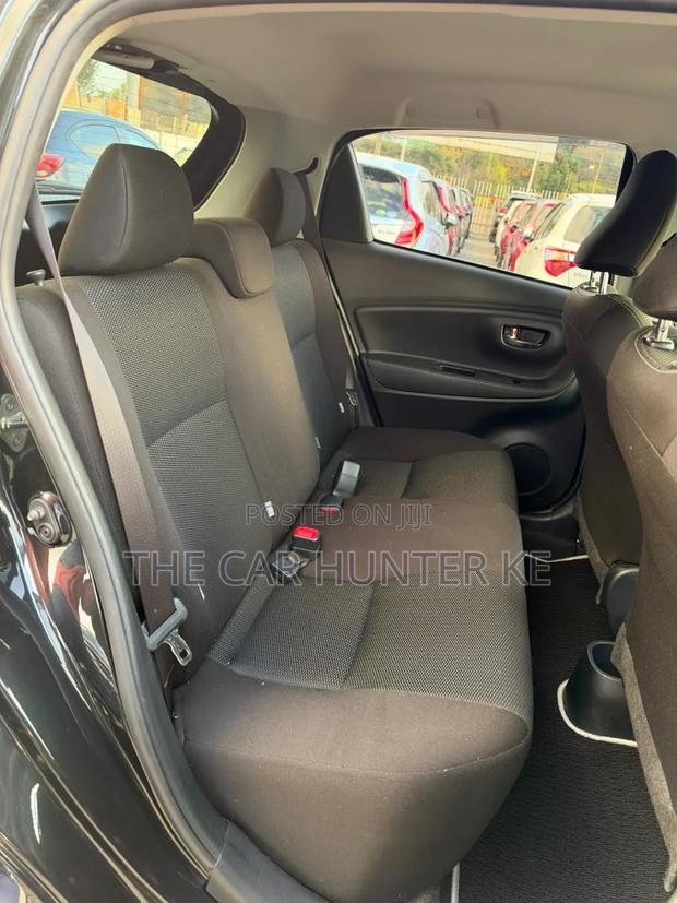 Toyota Vitz 1.0 FWD 5dr 2019 Black