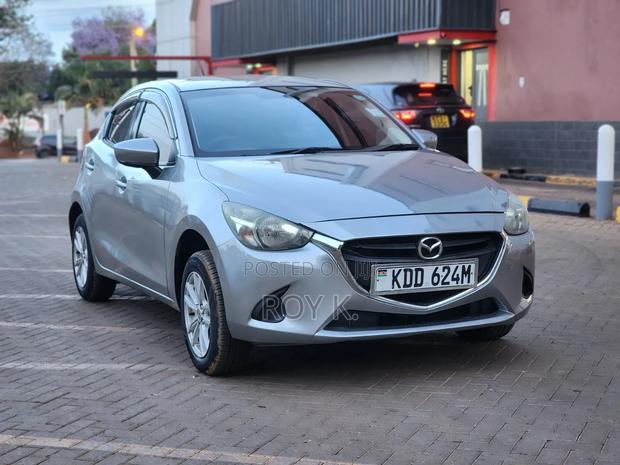 Mazda Demio 2014 Silver