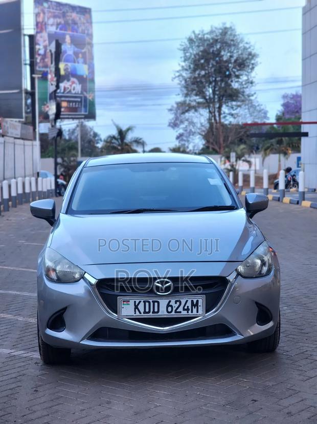 Mazda Demio 2014 Silver