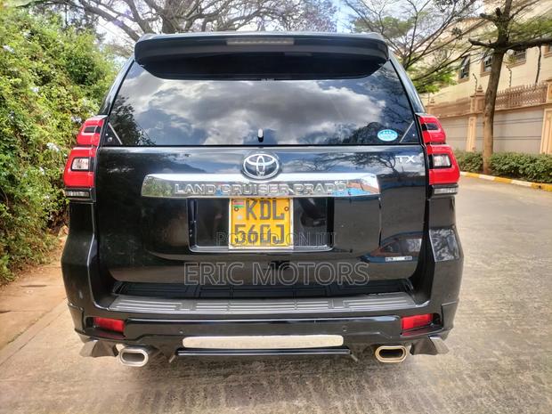 Toyota Land Cruiser Prado 2018 Black
