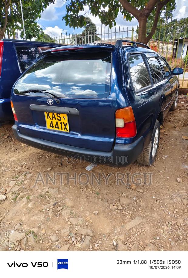 Toyota Corolla G-Touring 1999 Blue