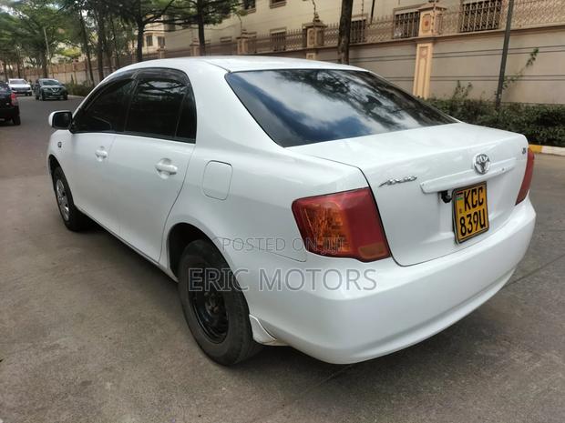 Toyota Axio 2009 White