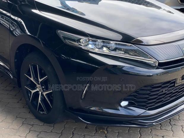 Toyota Harrier 2.0 Turbo 4WD 2019 Matt Black