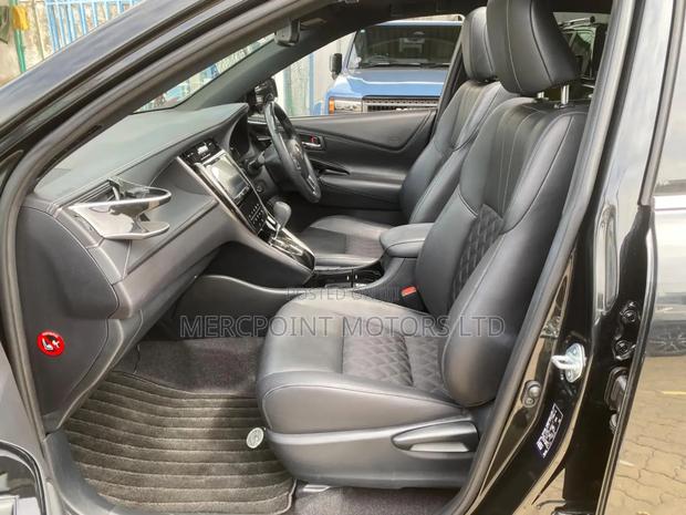Toyota Harrier 2.0 Turbo 4WD 2019 Matt Black