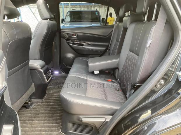 Toyota Harrier 2.0 Turbo 4WD 2019 Matt Black
