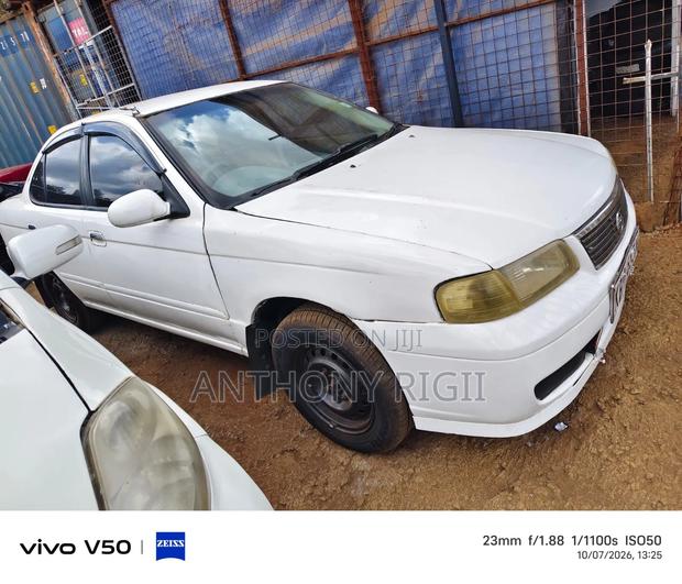 Nissan Sunny B15 Sedan 1.5 2003 White