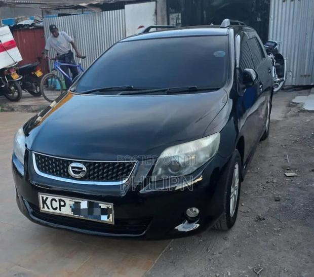 Toyota Corolla Fielder 2012 Black