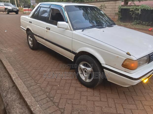 Nissan Sunny 1995 White