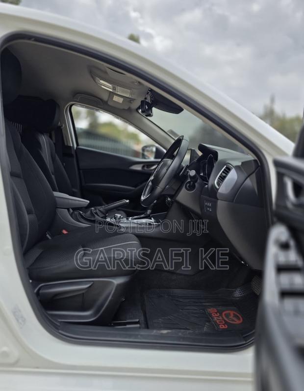 Mazda Axela 2018 White