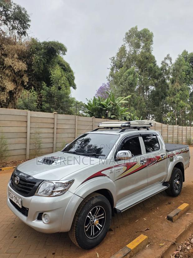 Toyota Hilux 2007 Silver