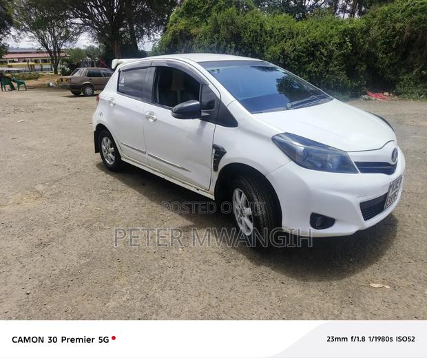 Toyota Vitz 2014 White