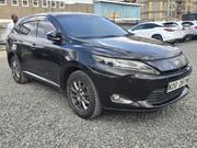 Toyota Harrier 2.0 4WD 2014 Black for sale