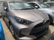 Toyota Yaris L Hatchback 5dr 2018 Ivory for sale