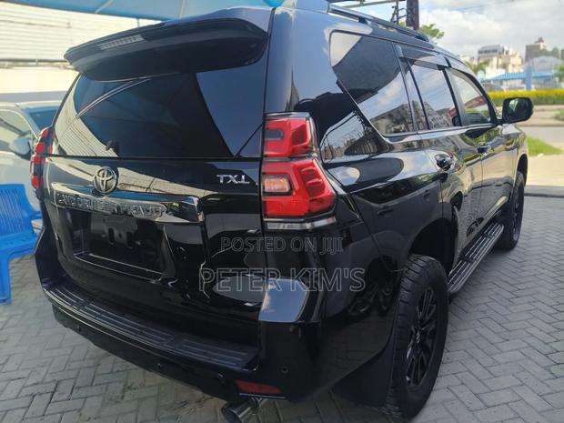Toyota Land Cruiser 2019 Black