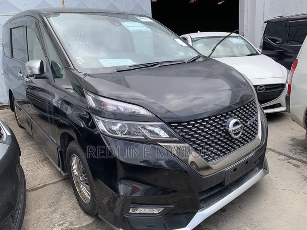 Nissan Serena 2018 Black