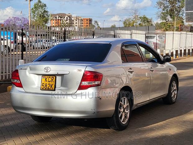 Toyota Axio 2011 Silver