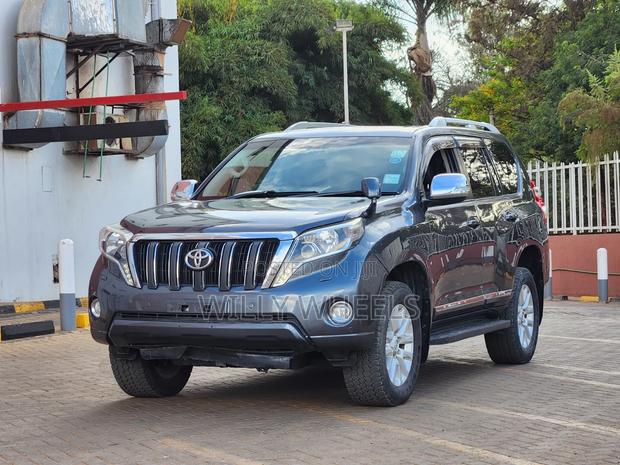 Toyota Land Cruiser Prado 2.8 D-4D 2015 Gray