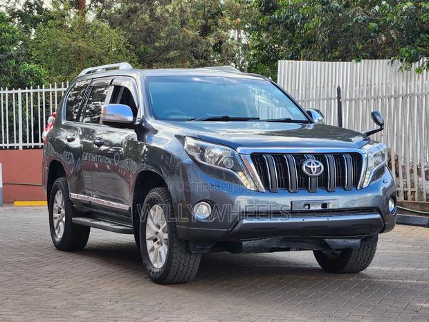 Toyota Land Cruiser Prado 2.8 D-4D 2015 Gray