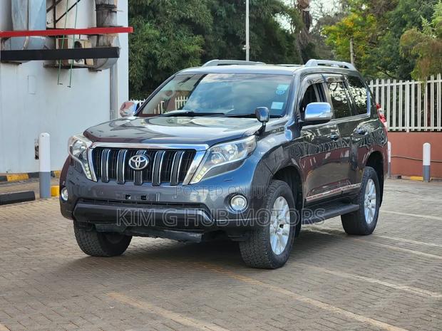 Toyota Land Cruiser Prado 2.8 D-4D 2015 Gray