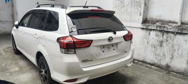 Toyota Corolla 2019 White