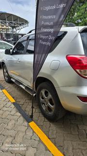 Toyota RAV4 2.5 2010 Silver for sale