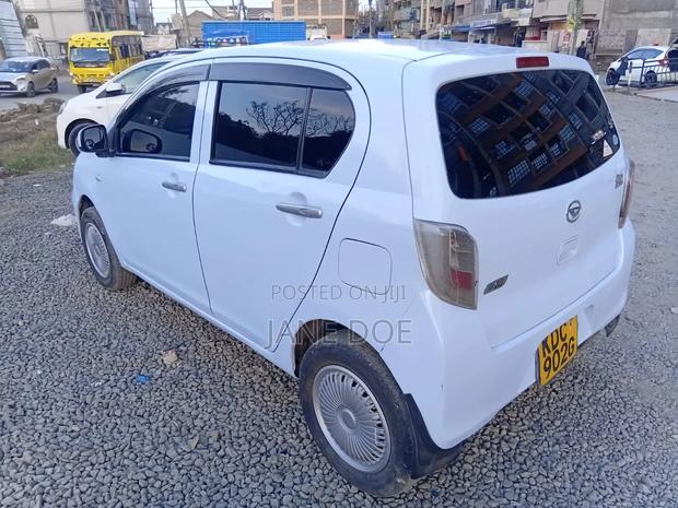 Daihatsu Mira 2014 Blue