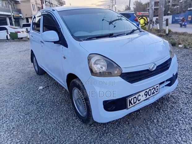 Daihatsu Mira 2014 Blue