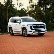 Toyota Land Cruiser LC300 2023 White for sale