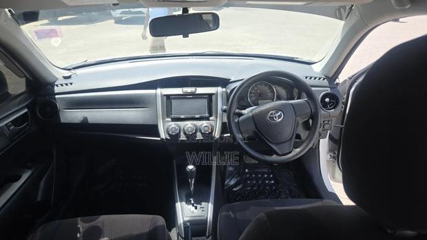 Toyota Corolla Fielder 2016 White