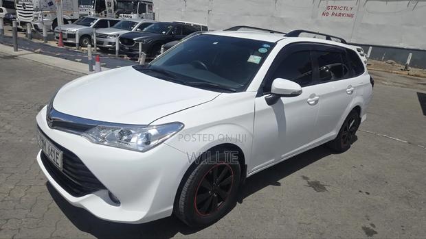 Toyota Corolla Fielder 2016 White