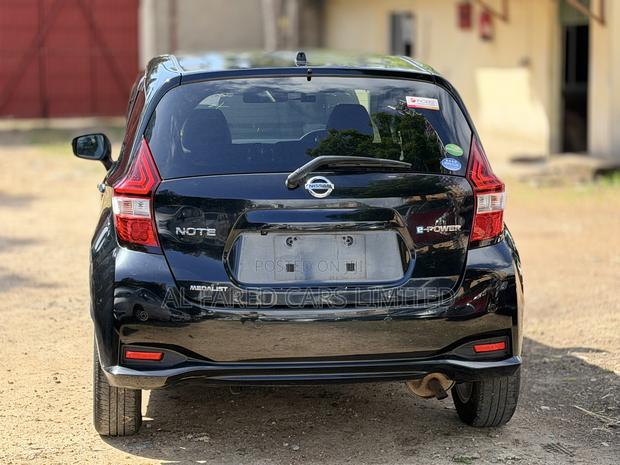 Nissan Note 1.2 Hybrid 2019 Black