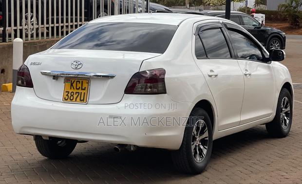 Toyota Belta 2010 White