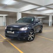 Volkswagen Touareg 2016 Blue for sale