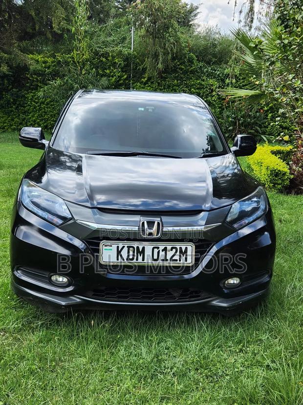 Honda Vezel 1.5 Hybrid 2WD 2016 Black