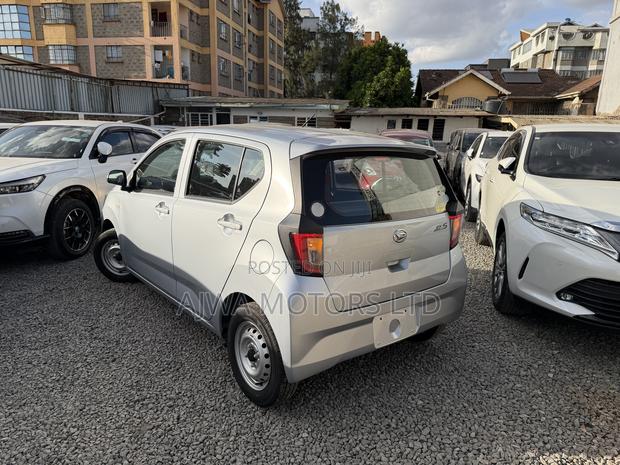 Daihatsu Mira 2019 Silver