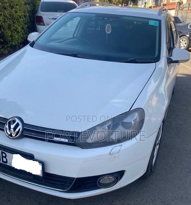 Volkswagen Golf Variant 2013 White