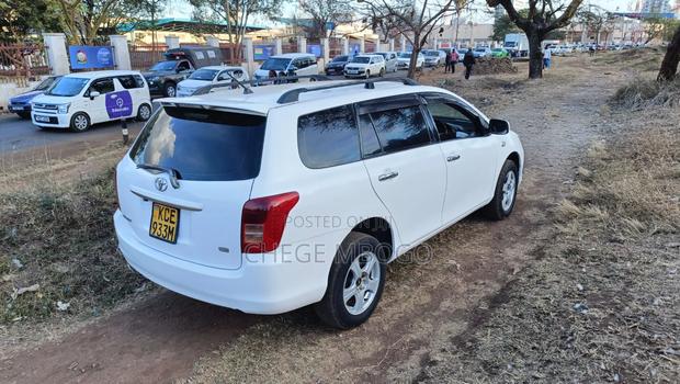 Toyota Corolla Fielder 2008 White