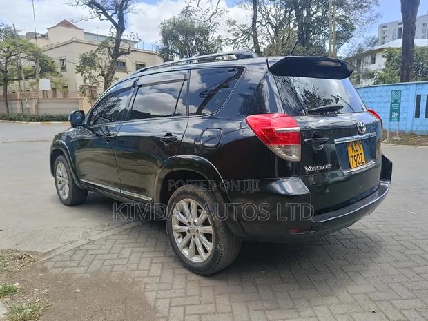 Toyota Vanguard 2013 Black