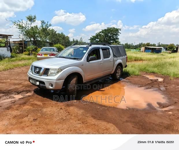 Nissan Navara 2006 Silver