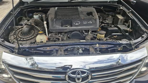 Toyota Fortuner 3.0 D AWD 2013 Gray