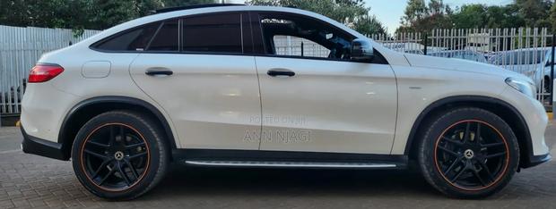 Mercedes-Benz GLE-Class 2018 White