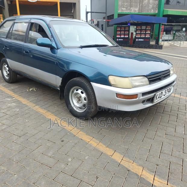 Toyota Corolla II 1998 Green