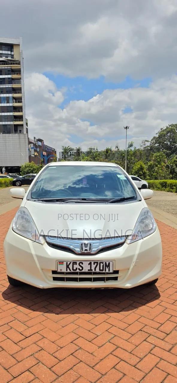 Honda Fit 2012 White