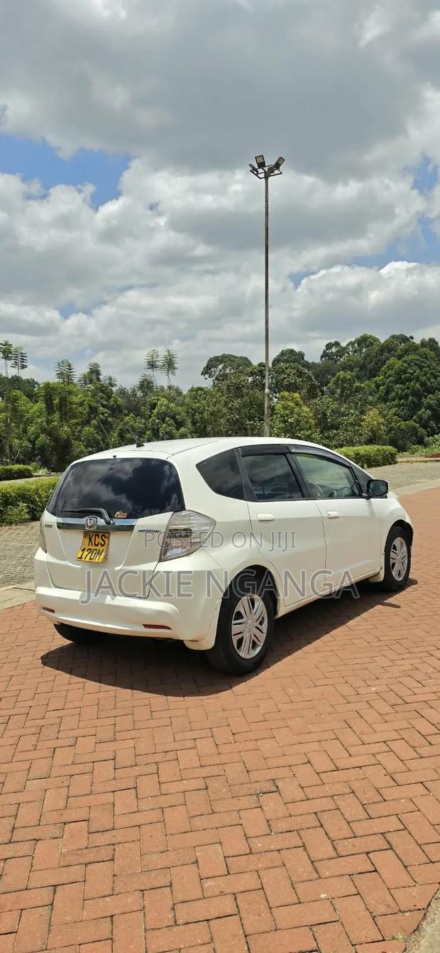 Honda Fit 2012 White
