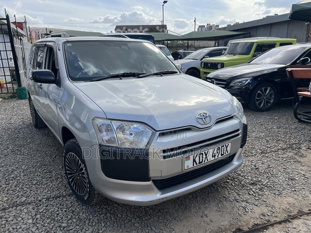 Toyota Probox 1.3 GL 2WD 2019 Silver