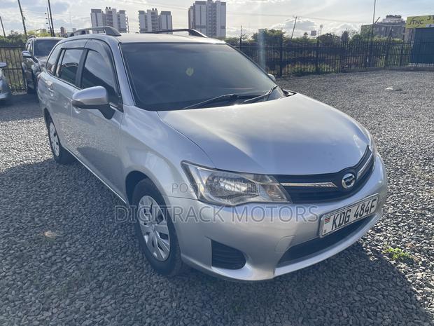 Toyota Corolla Fielder 1.5 Petrol FWD 2014 Silver