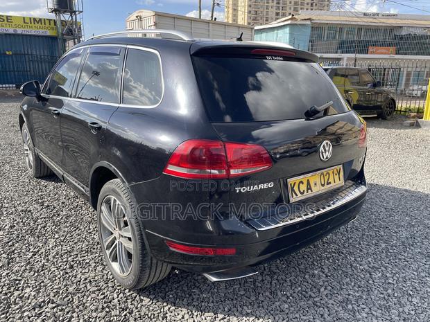 Volkswagen Touareg V6 TDI 2010 Black