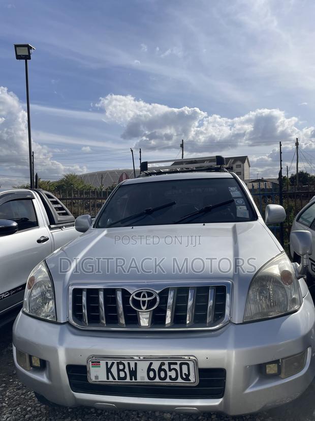 Toyota Land Cruiser Prado 3.0 D-4D 5dr 2005 Silver