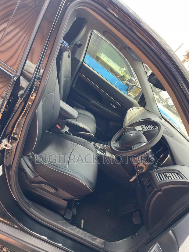 Mitsubishi RVR 2019 Black