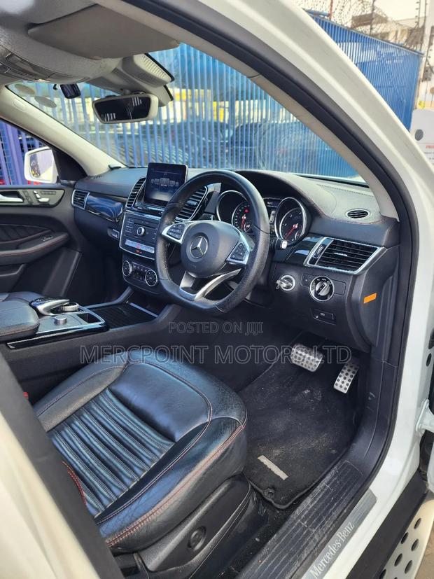 Mercedes-Benz GLE-Class GLE 350d 4MATIC 2019 Pearl